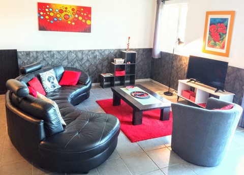 coin salon avec ancienne mangeoire